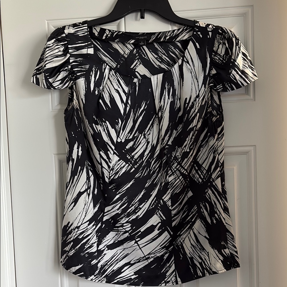 Black and White Abstract Print Women's Top